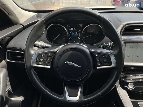 Jaguar F-Pace 2019 - фото 11