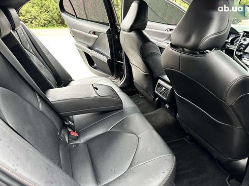Toyota Camry 2018 - фото 29