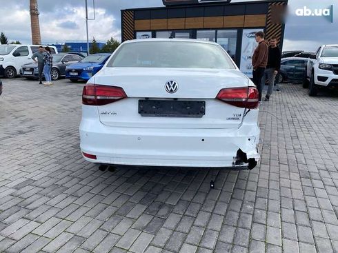 Volkswagen Jetta 2015 - фото 6