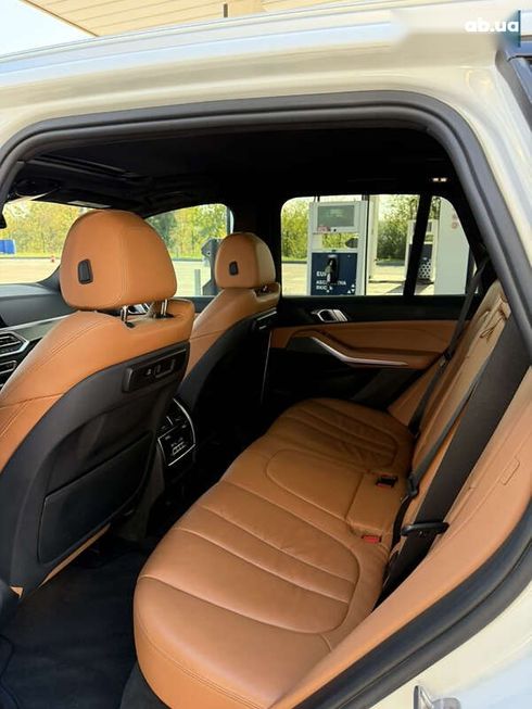 BMW X5 2018 - фото 15