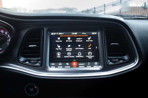 Dodge Challenger 2021 - фото 18
