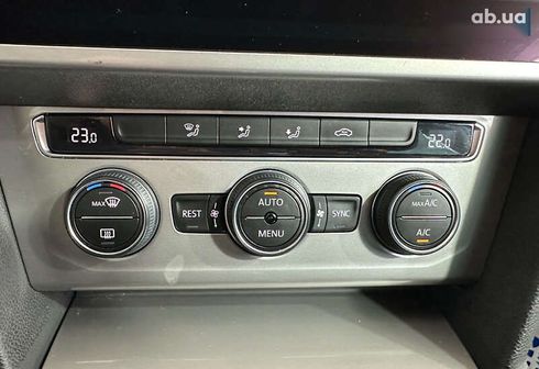 Volkswagen passat alltrack 2019 - фото 29