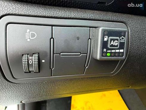 Hyundai Solaris 2016 - фото 28