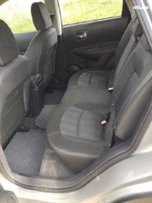 Nissan Qashqai 2011 серебристый - фото 6