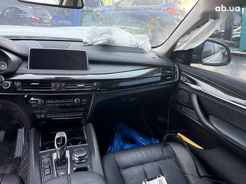 BMW X6 2015 - фото 18