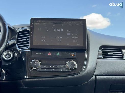 Mitsubishi Outlander 2015 - фото 29