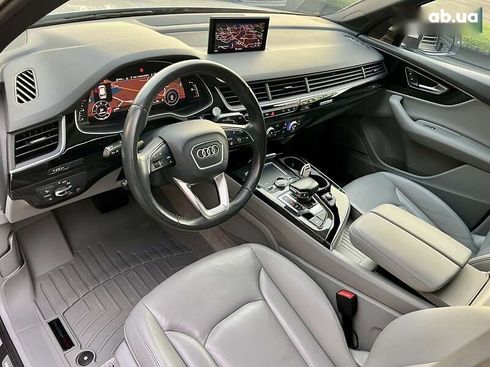 Audi Q7 2017 - фото 26