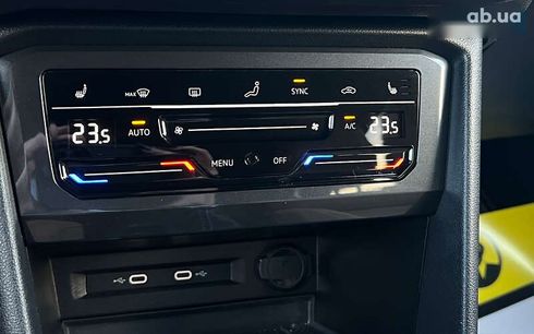 Volkswagen Tiguan 2022 - фото 13