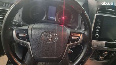 Toyota Land Cruiser Prado 2021 - фото 14