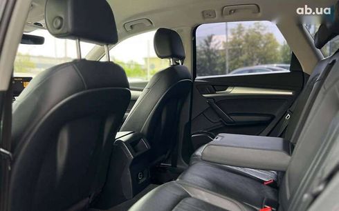 Audi Q5 2017 - фото 28