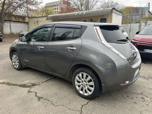Nissan Leaf 2015 - фото 12