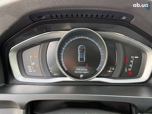 Volvo S60 2015 - фото 16