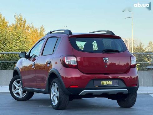 Dacia Sandero Stepway 2014 - фото 16
