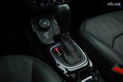 Jeep Compass 2020 - фото 19