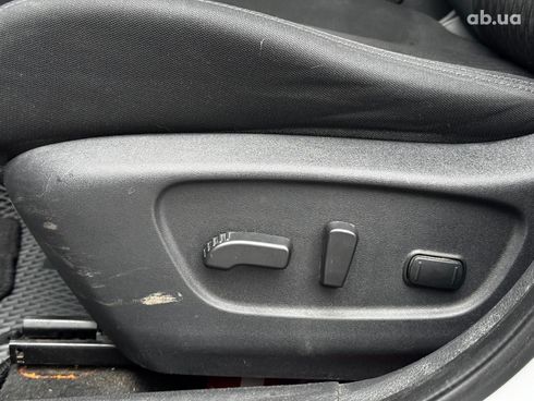 Nissan Rogue 2017 серый - фото 14