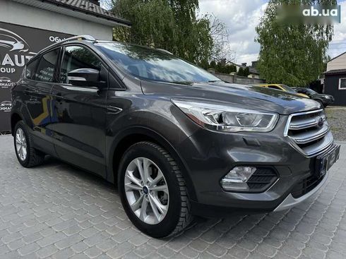 Ford Kuga 2019 - фото 19