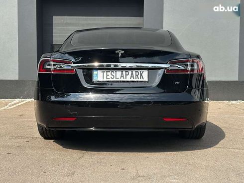Tesla Model S 2017 - фото 9