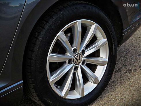 Volkswagen Passat 2015 - фото 5