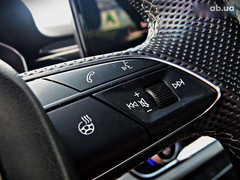 Audi A4 2021 - фото 15