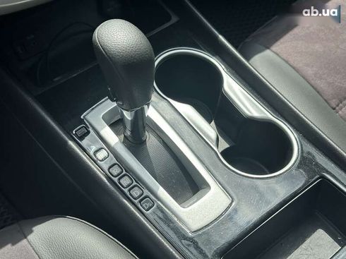 Nissan Altima 2016 - фото 29