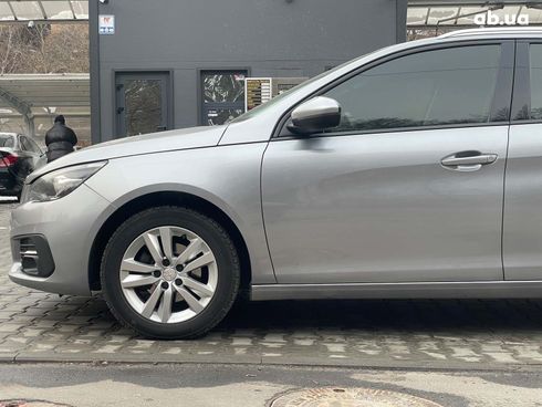 Peugeot 308 2017 серый - фото 17