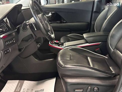 Kia Niro 2020 - фото 17