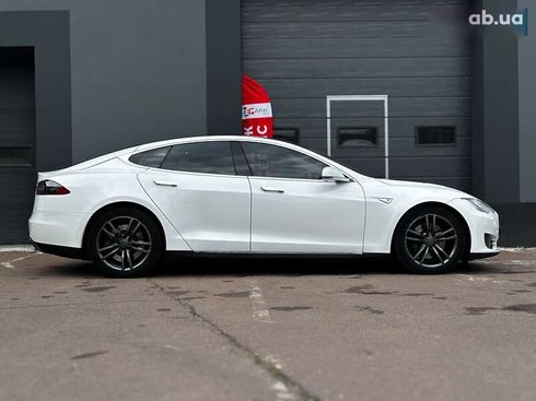 Tesla Model S 2015 - фото 11