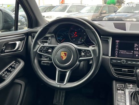 Porsche Macan 2020 серый - фото 17