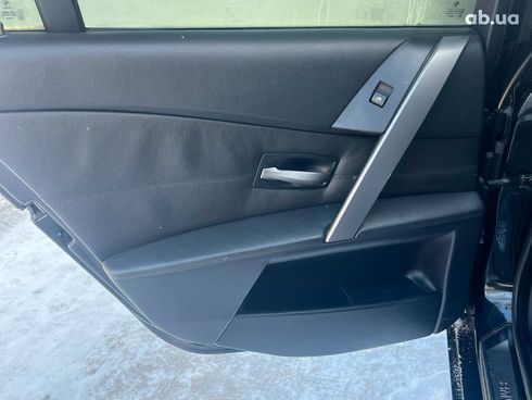 BMW 5 серия 2004 черный - фото 26