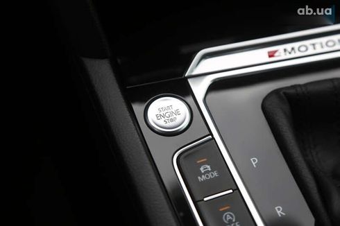Volkswagen Passat 2015 - фото 22