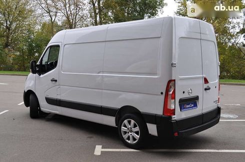 Opel Movano 2020 - фото 14