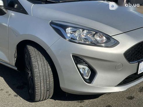 Ford Fiesta 2019 - фото 14