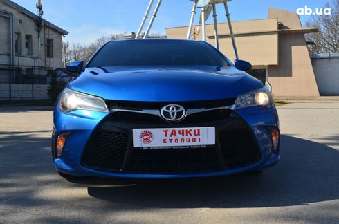 Toyota Camry 2016 синий - фото 2
