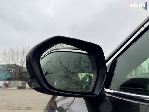 Toyota Camry 2019 - фото 15