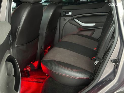 Ford Kuga 2012 серый - фото 14