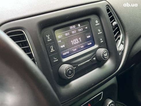 Jeep Compass 2017 черный - фото 37