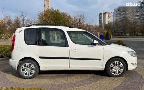 Skoda Roomster 2011 - фото 8