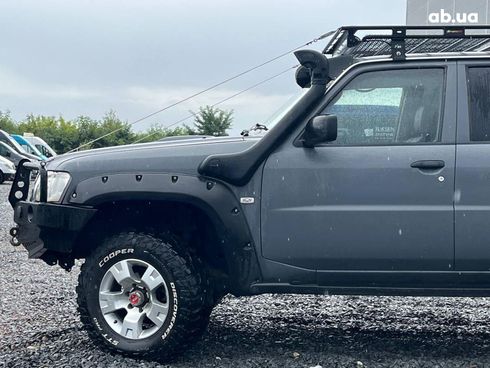 Nissan Patrol 2009 серый - фото 14