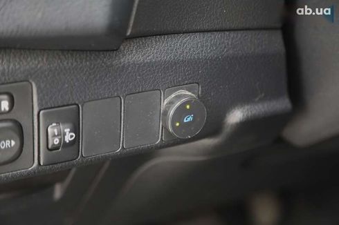 Toyota Corolla 2013 - фото 17