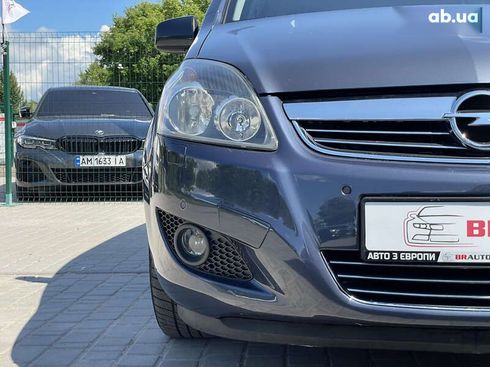 Opel Zafira 2010 - фото 6