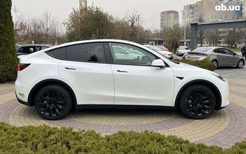 Tesla Model Y 2022 - фото 8