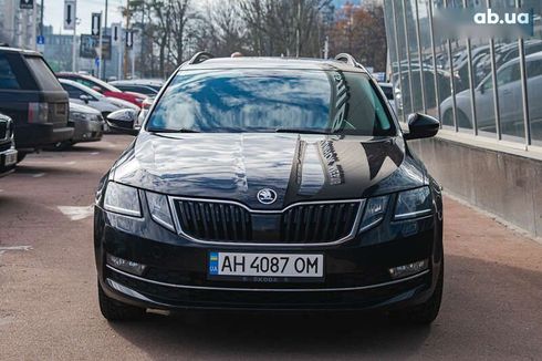 Skoda Octavia 2017 - фото 3