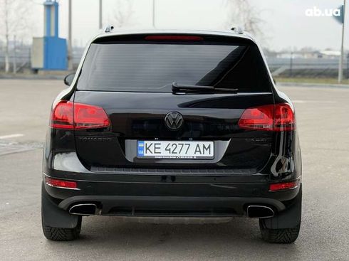 Volkswagen Touareg 2012 - фото 11