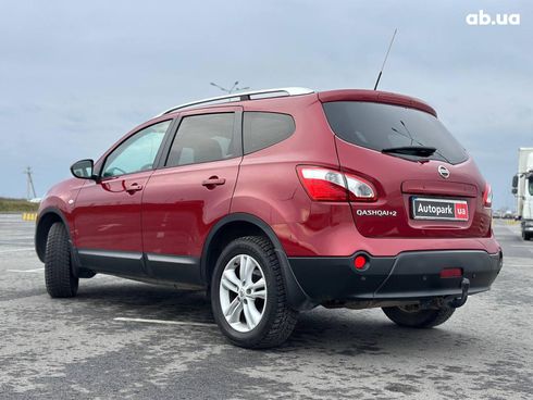 Nissan qashqai+2 2010 красный - фото 10