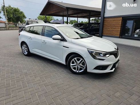 Renault Megane 2019 - фото 27