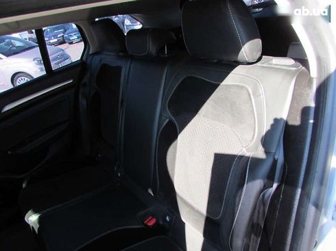 Renault Megane 2017 - фото 11