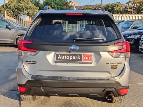 Subaru Forester 2022 серый - фото 30