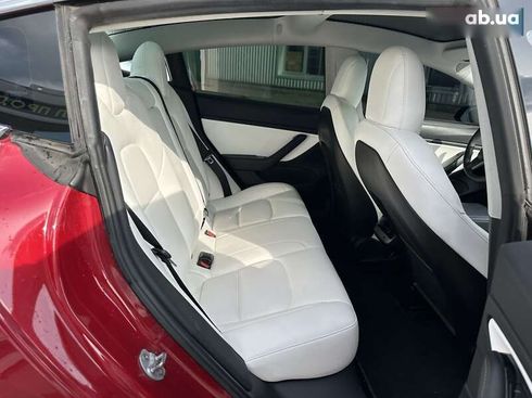 Tesla Model 3 2019 - фото 17
