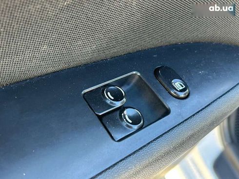 Hyundai i30 2011 - фото 11