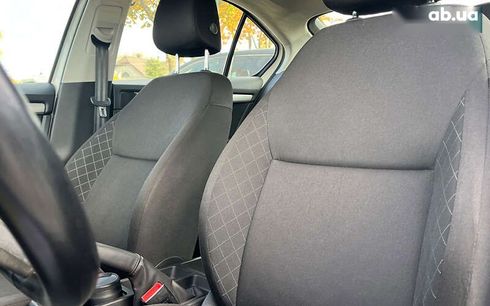 Skoda Octavia 2019 - фото 20